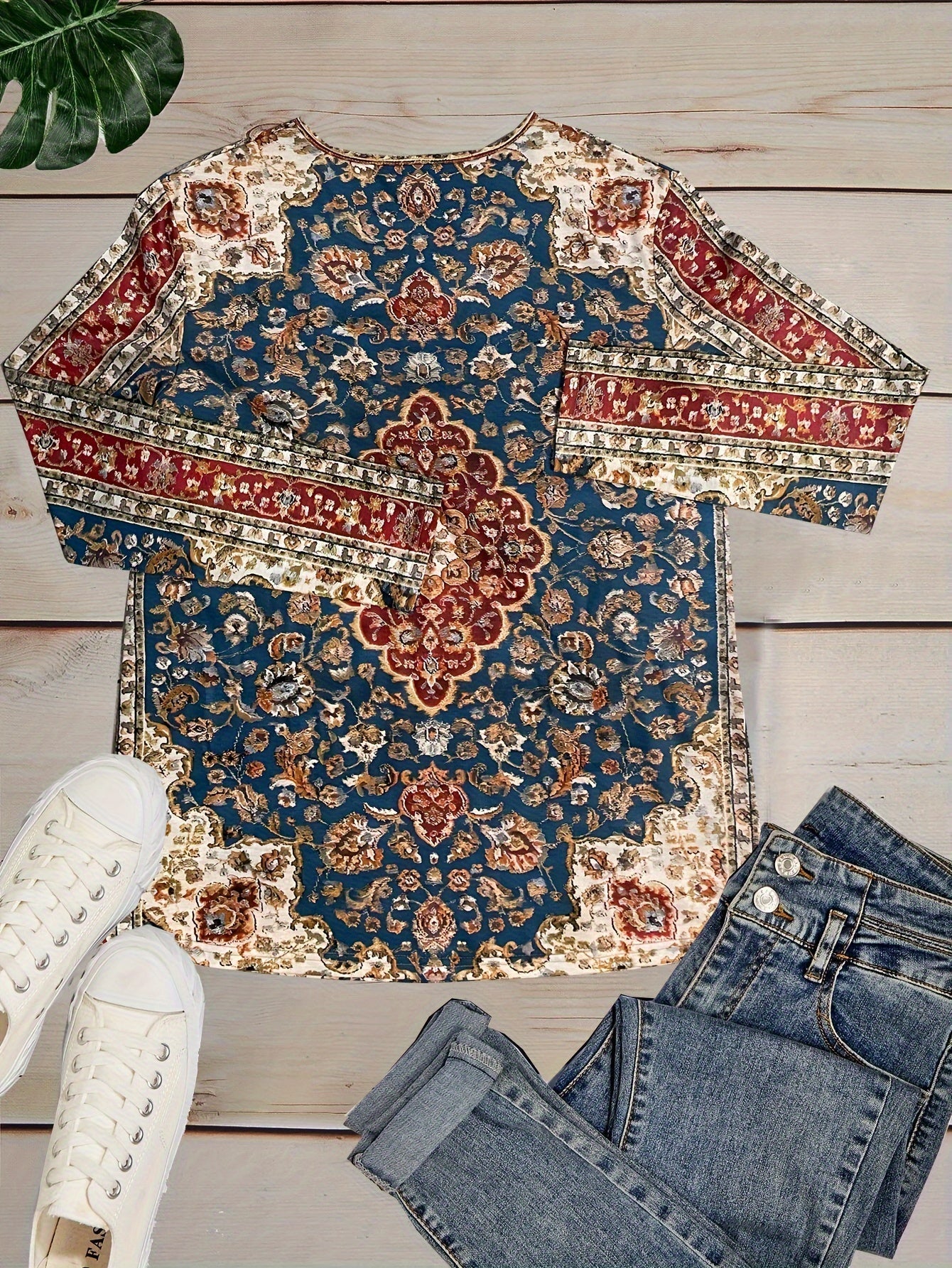 Lucia - Camicia casual con scollo asimmetrico e maniche lunghe